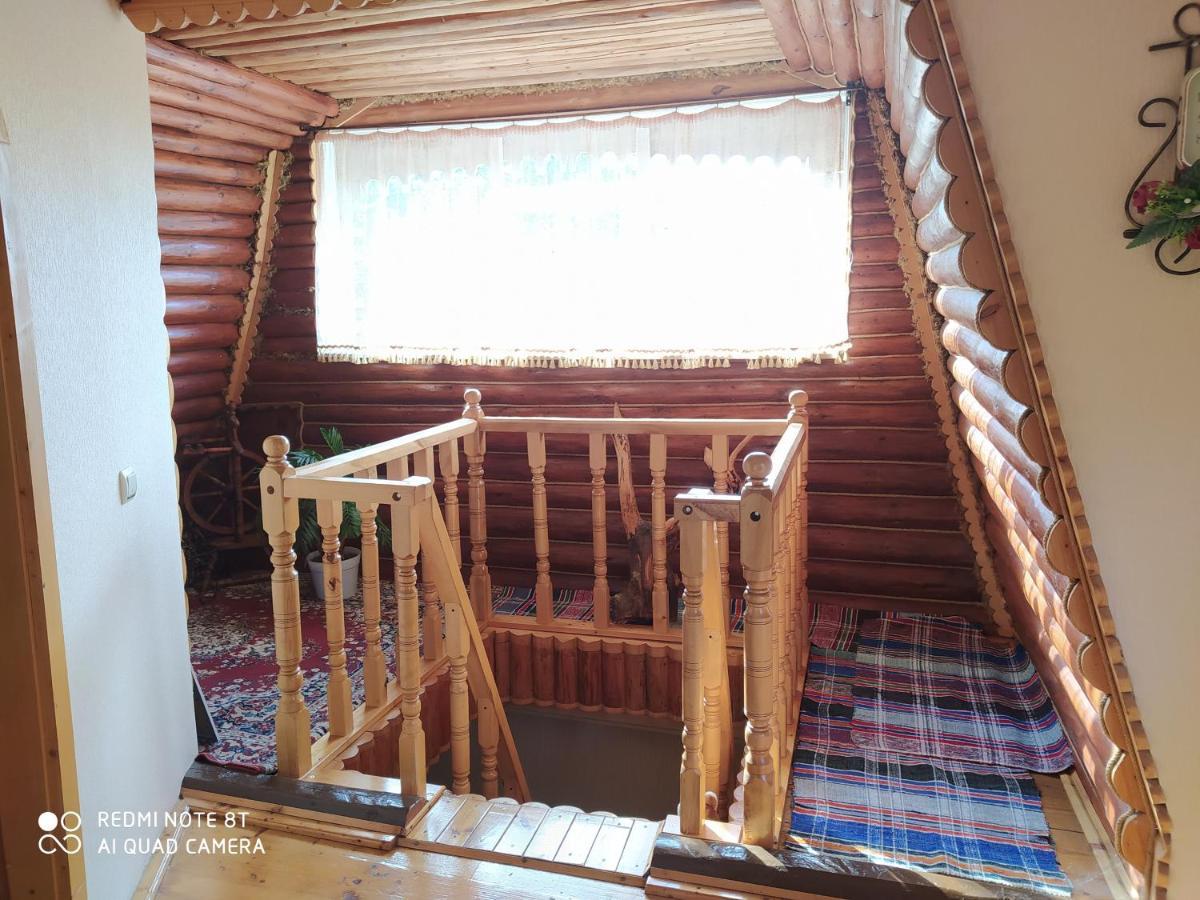 Гостьовий будинок Ізки Екстер'єр фото